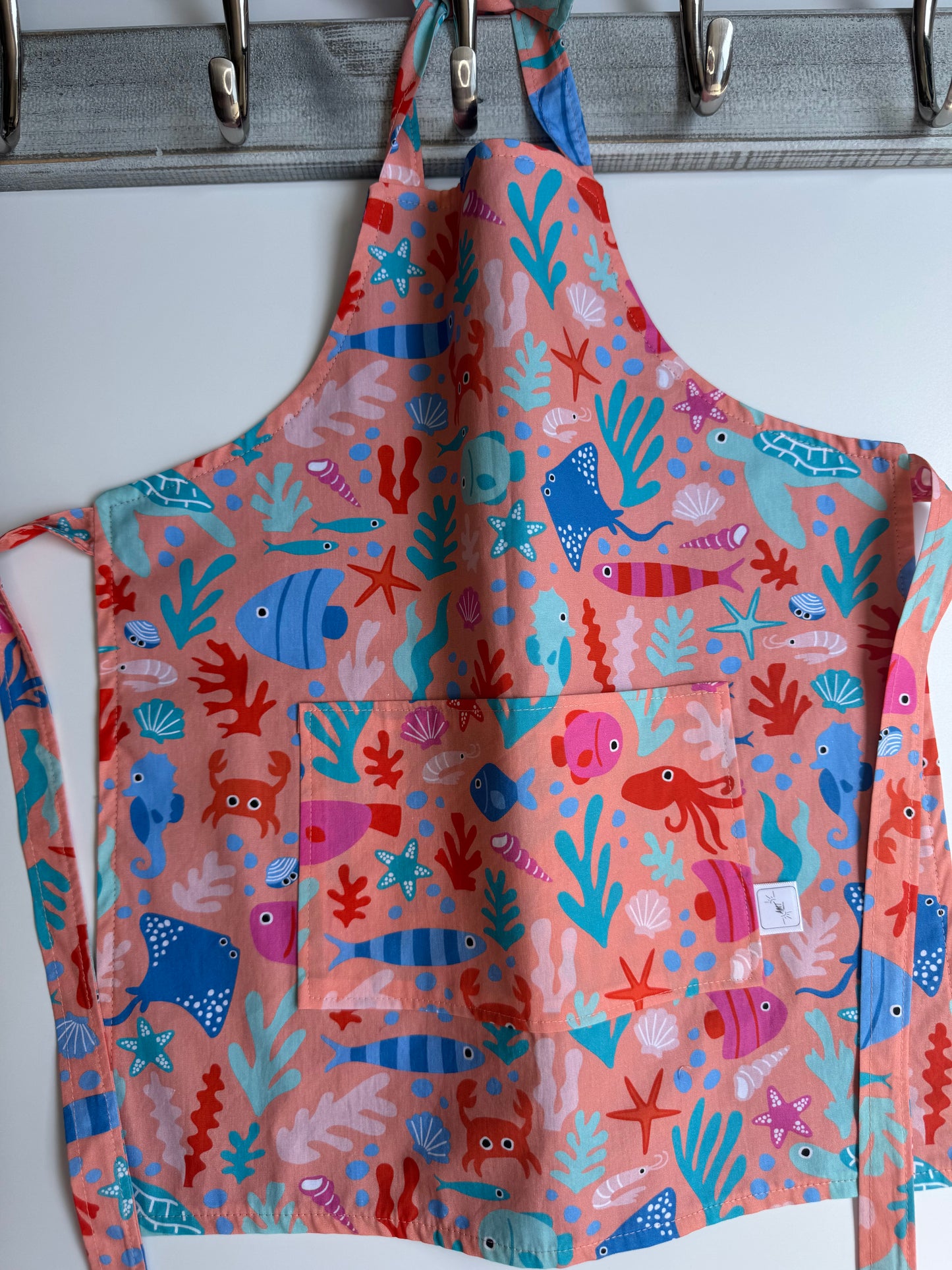 Reversible Children’s Apron - Under The Sea (Coral)